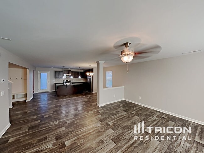 Building Photo - 1082 Bitting Hall Cir