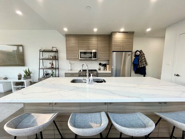 Photo du bâtiment - 3258 Dundas St W