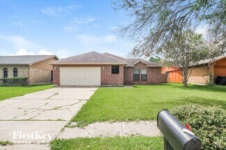 Building Photo - 15615 Fall Briar Dr
