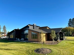 Building Photo - 244 Placid Dr