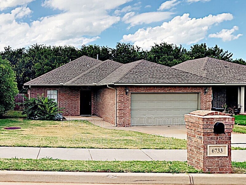 6733 NW 125th Ct, Oklahoma City, OK 73142 House Rental in Oklahoma