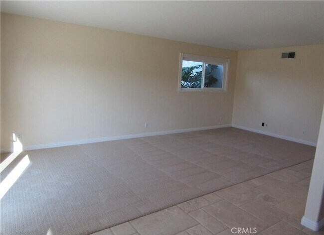 Foto del edificio - 8901 Shore Cir