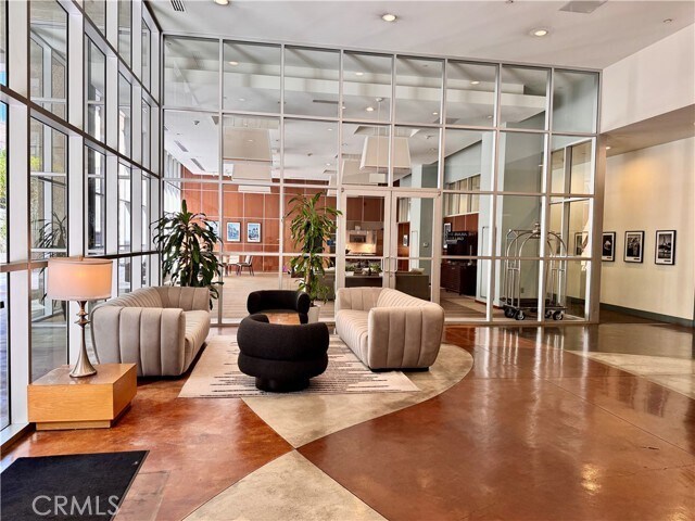 Foto del edificio - 801S S Grand Ave