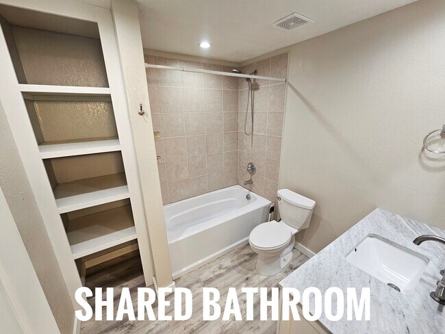 Foto del edificio - 3620 Richmond Dr