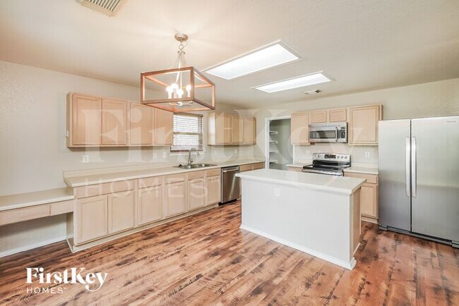 Foto del edificio - 11235 Forest Pass Ct