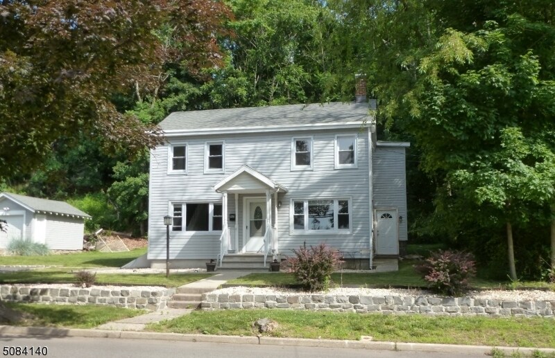 Primary Photo - 965 Wootton St