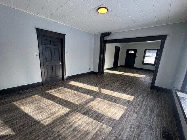 Foto del edificio - 610 Plum St