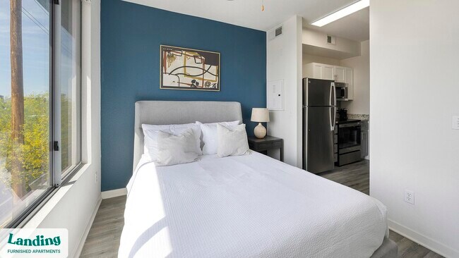 Foto del edificio - 1811 E Apache Blvd