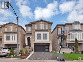 Building Photo - 31 Mastwood Crescent