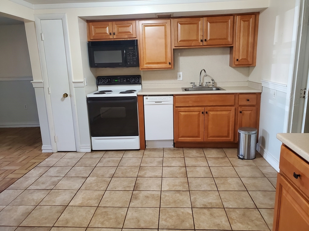 27 Elmwood Park Unit 2, Quincy, Ma 02170 - Apartments In Quincy, Ma 