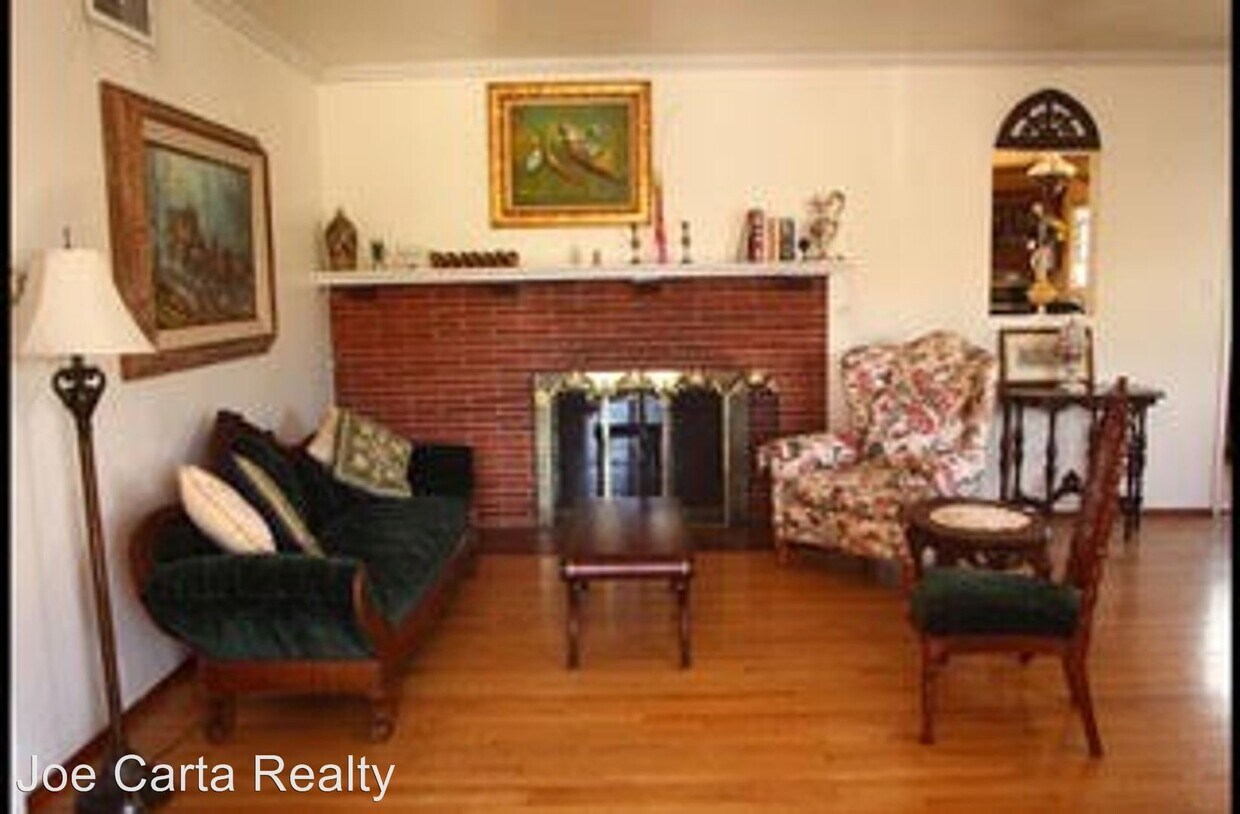 Primary Photo - 3 br, 2 bath House - 4626 W. Talmadge Drive