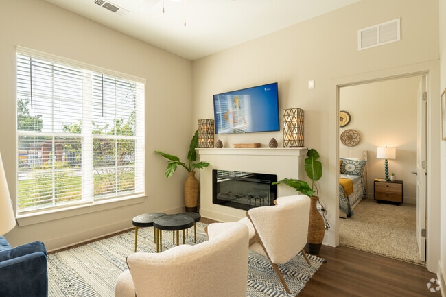 1BR, 1BA - Living Room - Triton Glen