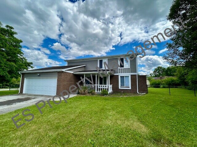 Foto del edificio - Welcome home to this stunning 4-bedroom, 3-bath home in Wayne Township!