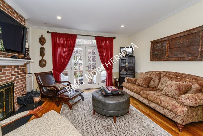 Foto del edificio - 528 N Columbus St