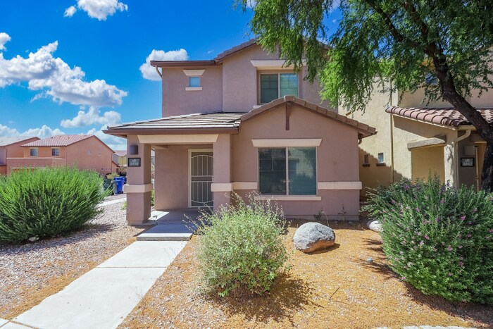 Foto principal - Tucson, AZ - Single-Family - $1,695.00 Ava...