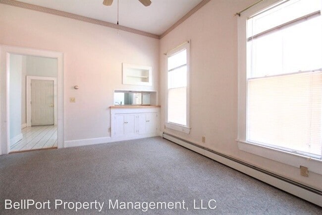 Building Photo - 258 Spring St