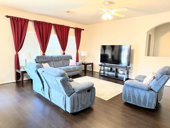 Foto del edificio - 21502 Oakbridge Park Ln