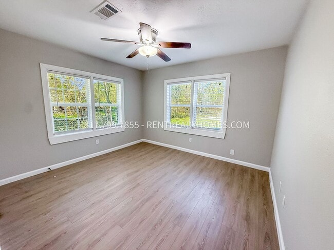 Photo - 1400 E 25th St House