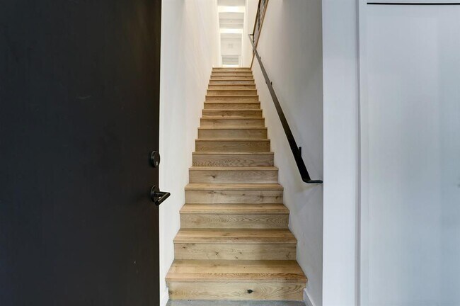 Foto del edificio - 1713 Bluebonnet Ln