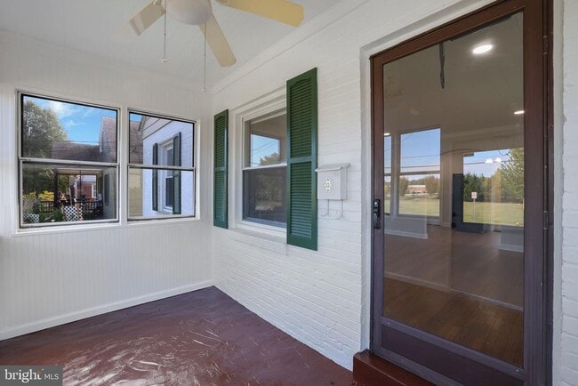 Building Photo - 4707 Tuckerman St