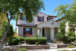 Building Photo - Great Location in Verrado Near Parks and S...