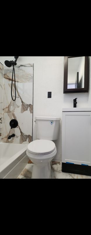 Foto principal - 908 SW Avenue C Pl