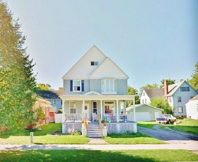 Primary Photo - 1508 4th St