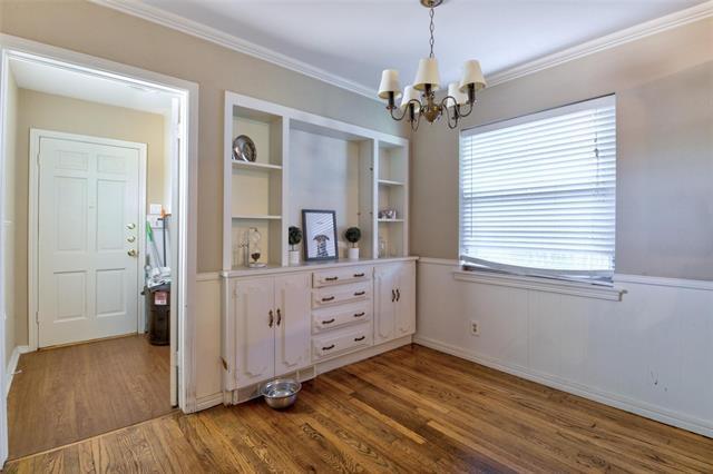 Foto del edificio - 6228 Crestmont Dr