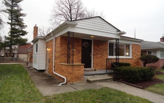 Primary Photo - 417 Oakdale St