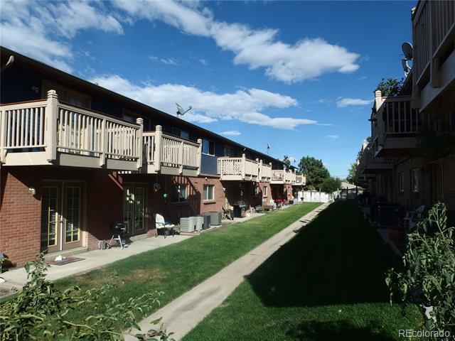 Building Photo - 1143 N Lamar St