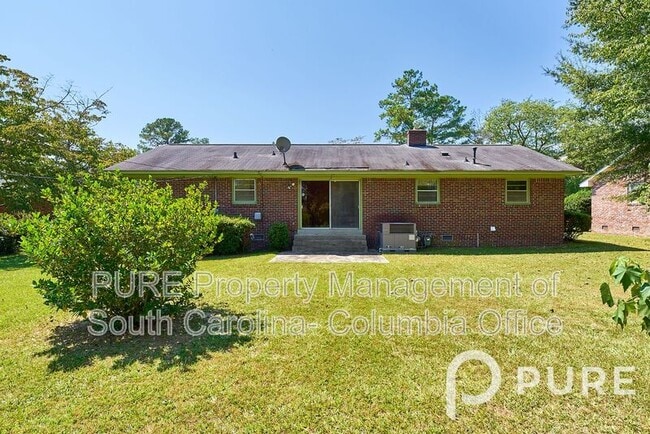 Building Photo - 5912 Barksdale Dr