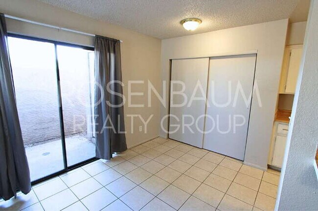 Foto del edificio - 410 E 9th Ave