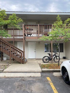 Foto principal - 121 Iowa Ave