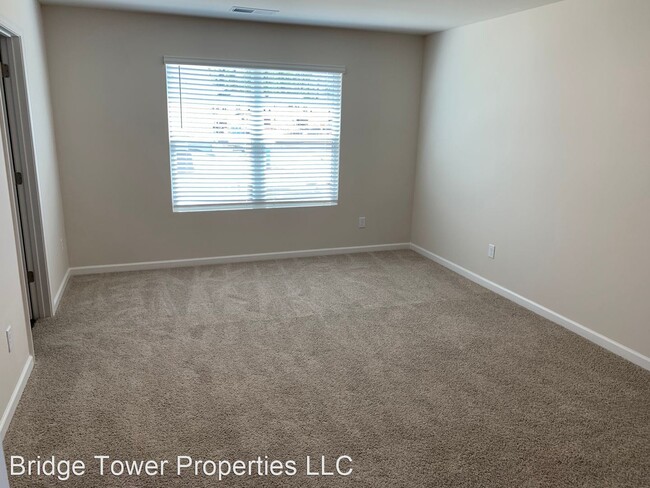 Building Photo - 3 br, 2.5 bath House - 7603 Wallace Farm Lane