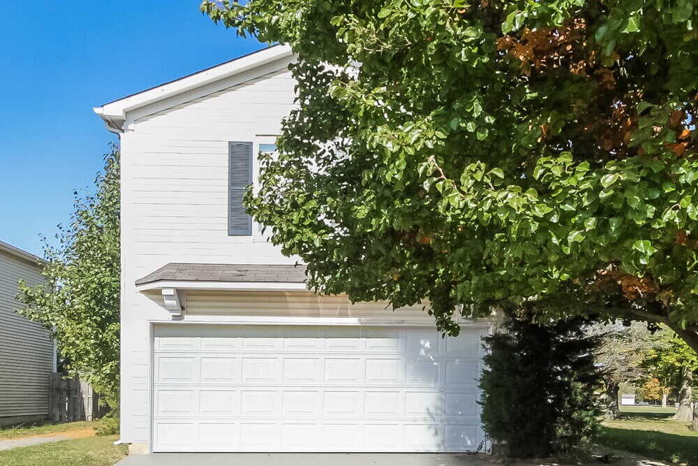 Foto principal - 360 Clayton Ln