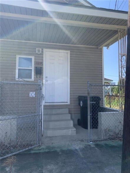 Foto principal - 1109 Teche St