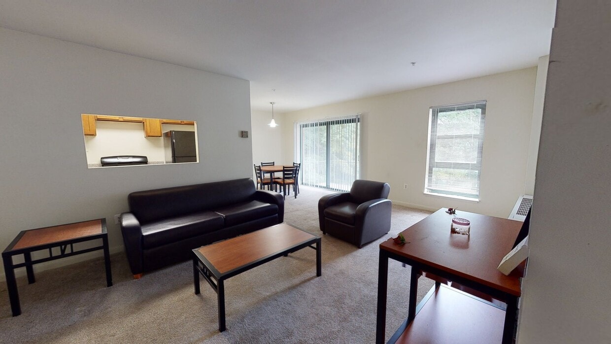 Photo - Arbor College Park Apartments