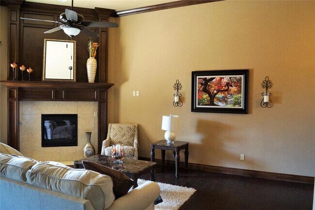 Building Photo - 17408 Braken Dr