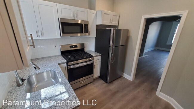 Building Photo - 2 br, 1 bath House - 2216 Winton St
