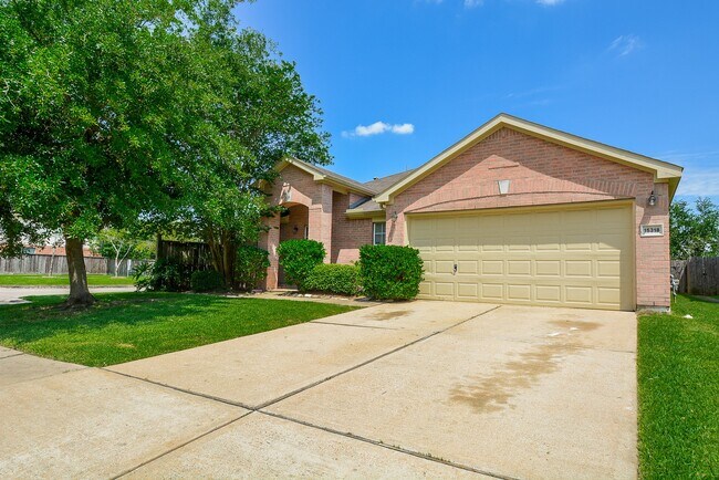 Building Photo - 15318 Marlowe Grove Dr
