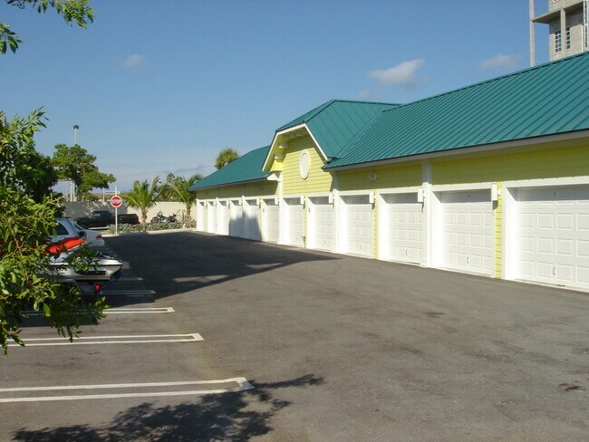 Building Photo - 810 Juno Ocean Walk