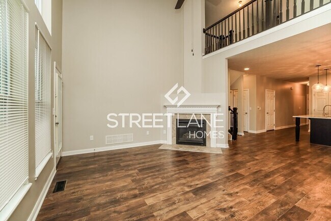 Foto del edificio - REDUCED!
