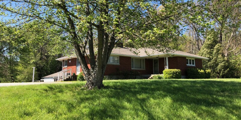 Primary Photo - 206 Houchins Ferry Rd