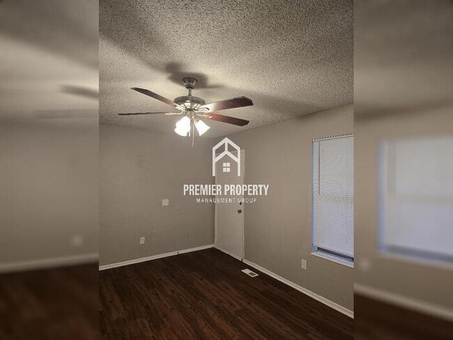 Building Photo - 2442 Soundview Ct