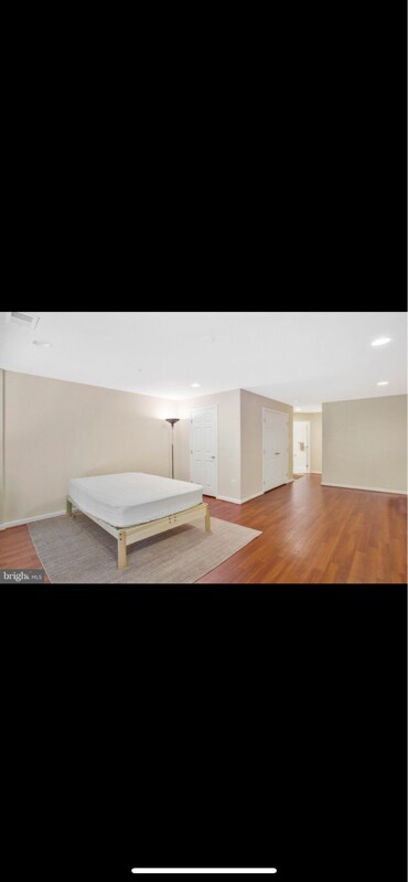 Foto del edificio - 2544 Crest View Ln