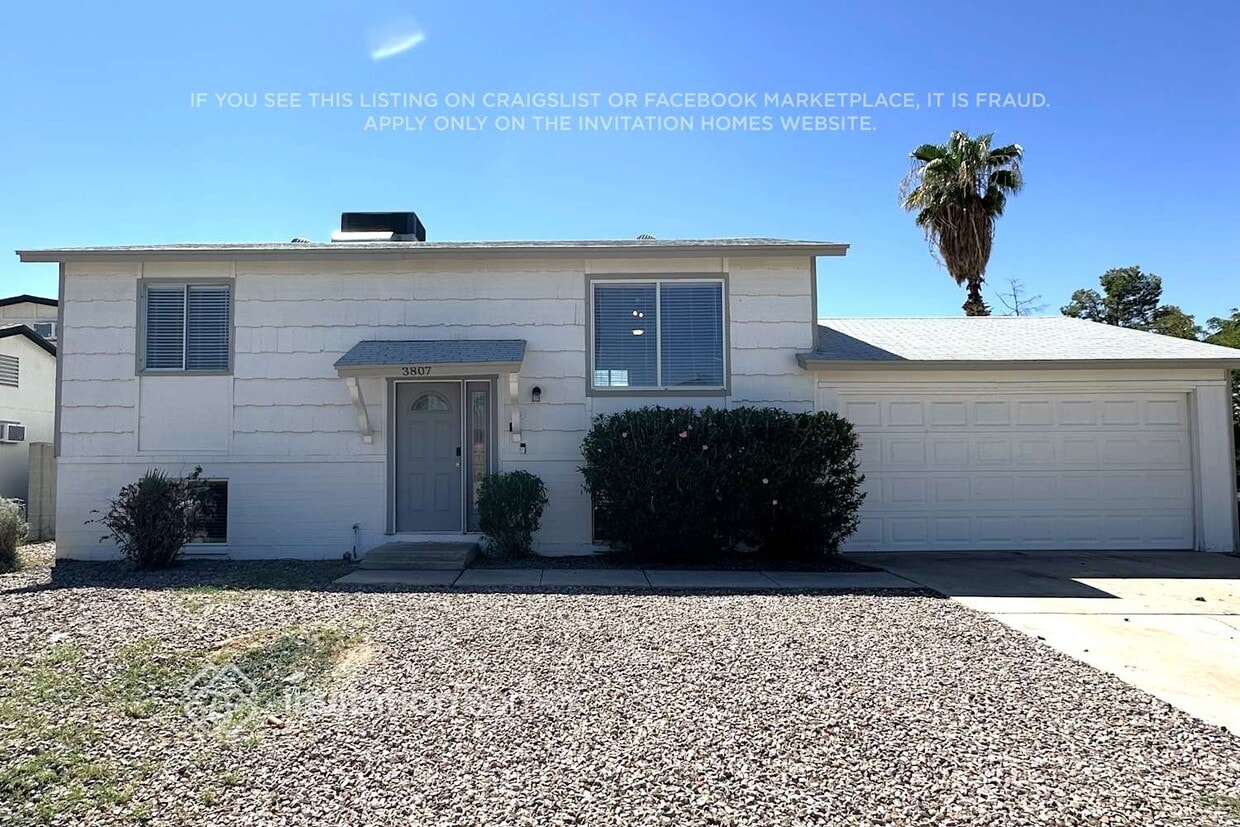 Primary Photo - 3807 W Columbine Dr