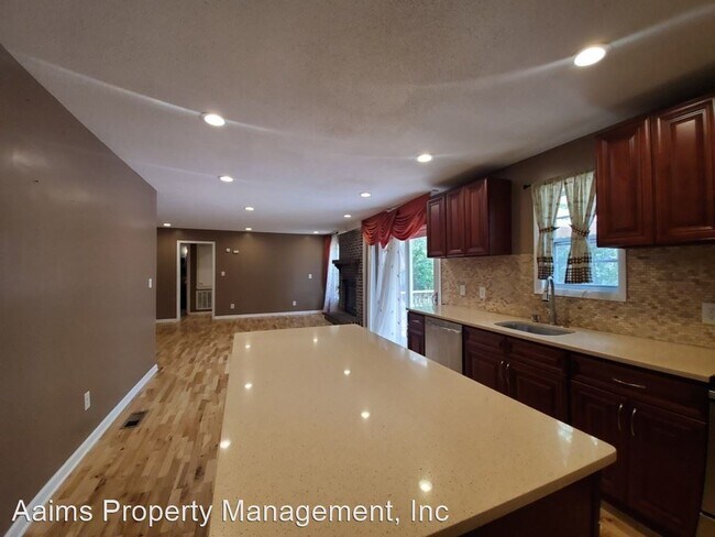 Building Photo - 3 br, 2 bath House - 3104 Cricket Road