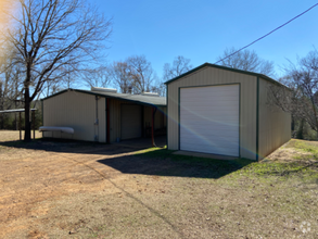 Building Photo - 1538 Dove Rd