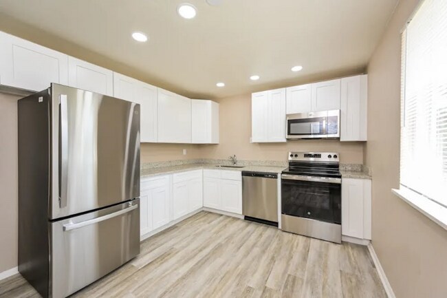 Foto del edificio - 15897 E Amherst Pl