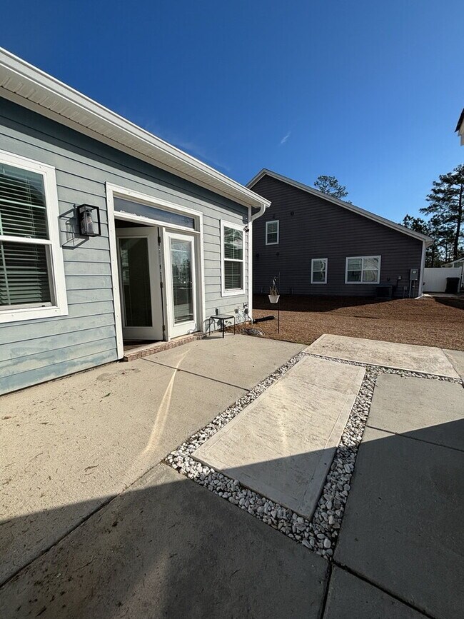 Building Photo - 608 Ravensridge Ln